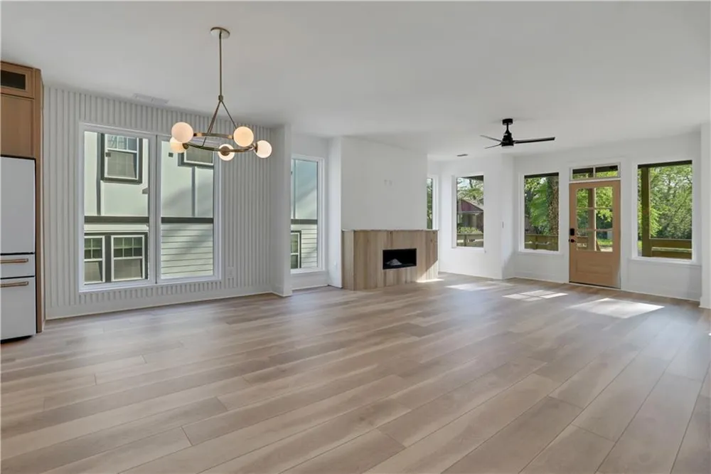644 Glendale Road Scottdale, GA 30079