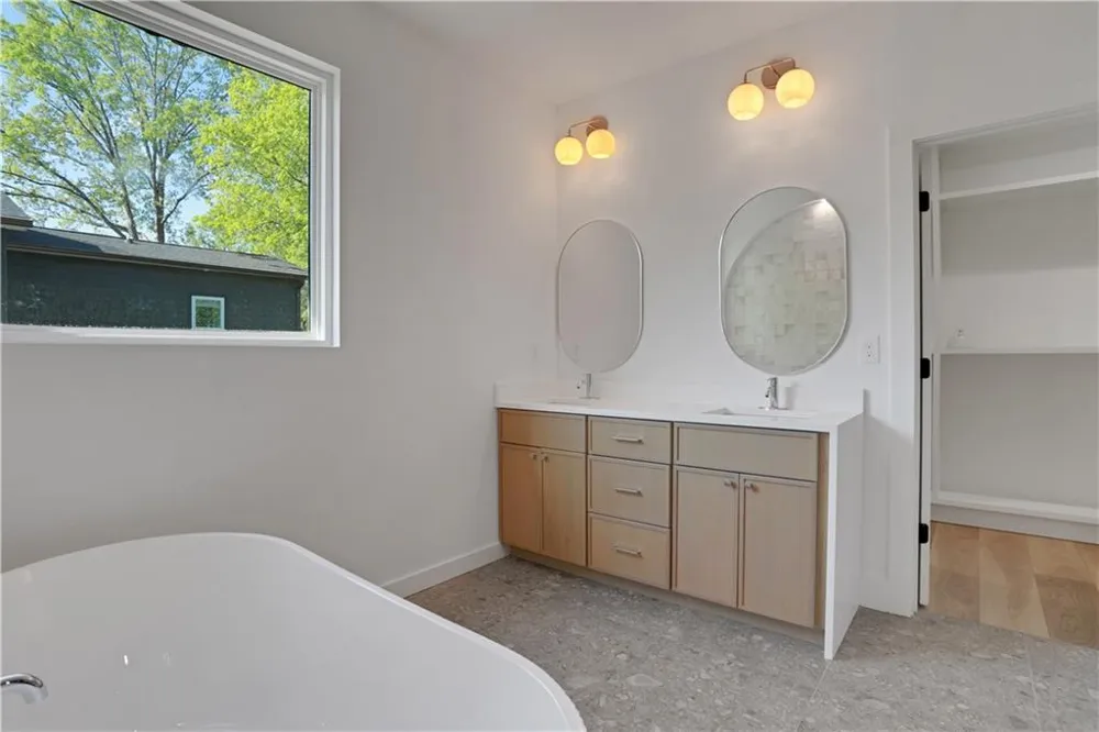644 Glendale Road Scottdale, GA 30079