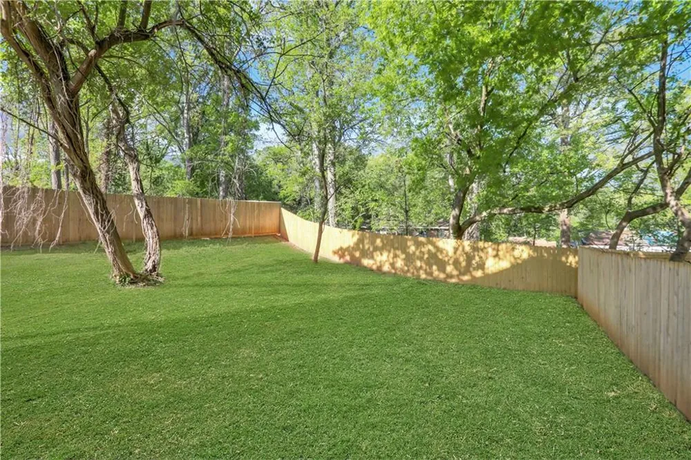 644 Glendale Road Scottdale, GA 30079
