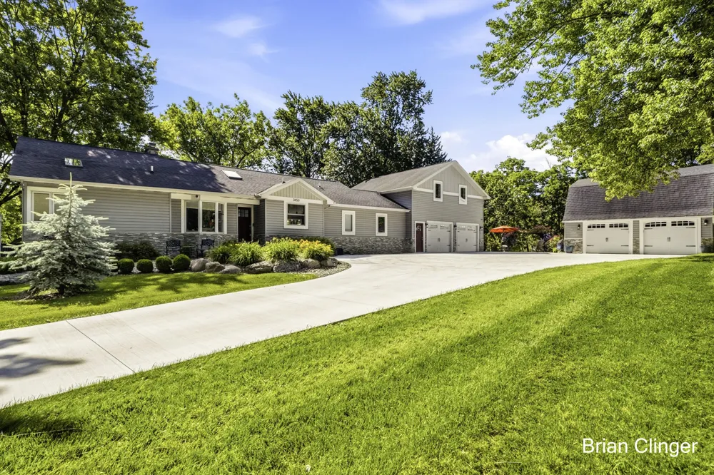 3450 Michigan Street NE Grand Rapids Charter Township, MI 49525