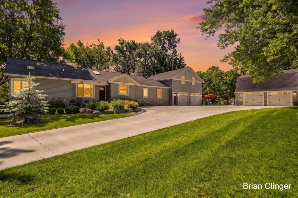 3450 Michigan Street NE Grand Rapids Charter Township, MI 49525