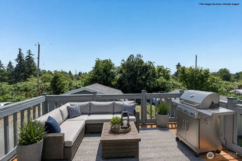 806 4th Street SE Auburn, WA 98002