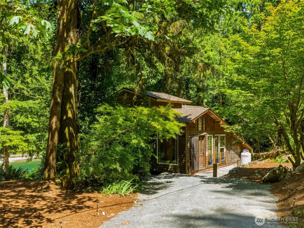 52607 S Riverside Road Gold Bar, WA 98251