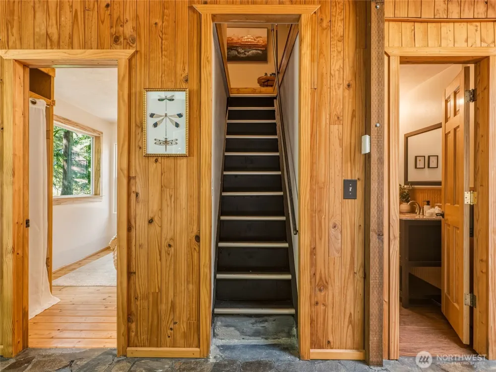 52607 S Riverside Road Gold Bar, WA 98251