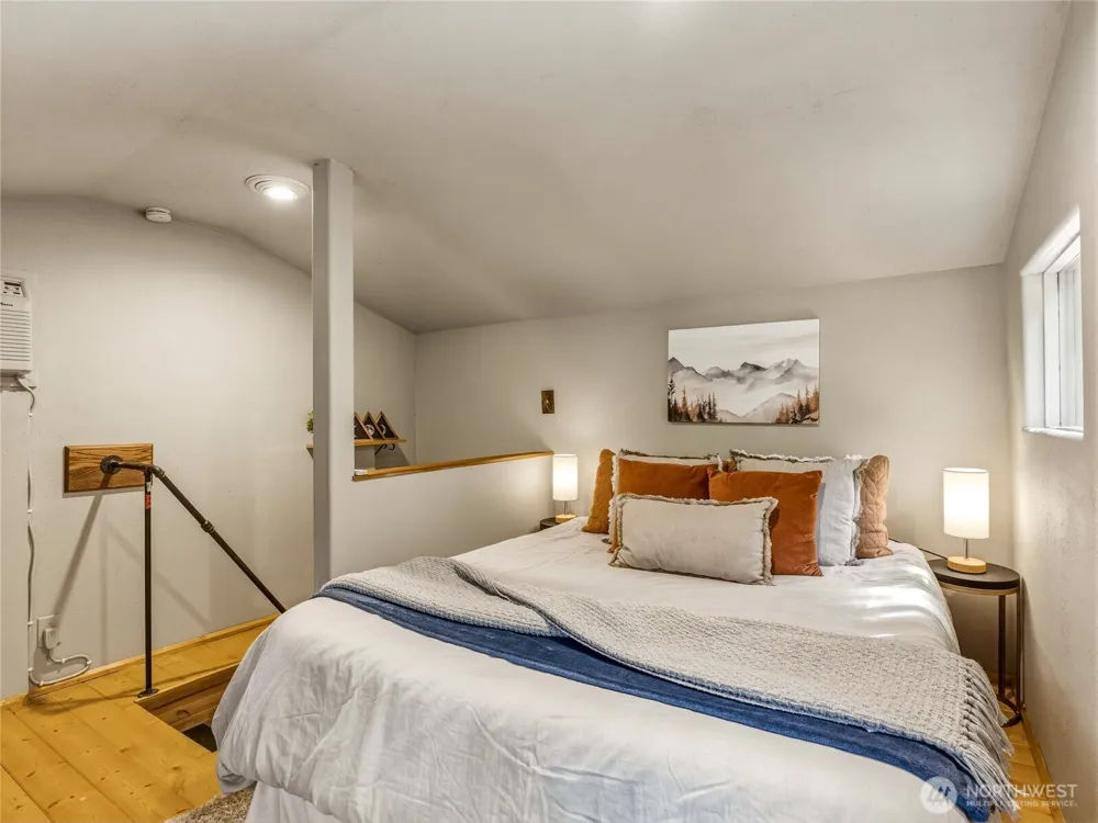 52607 S Riverside Road Gold Bar, WA 98251