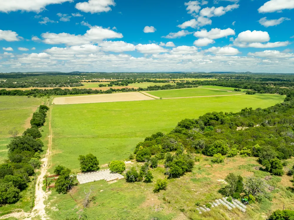 8044 580 E Kempner, TX 76539