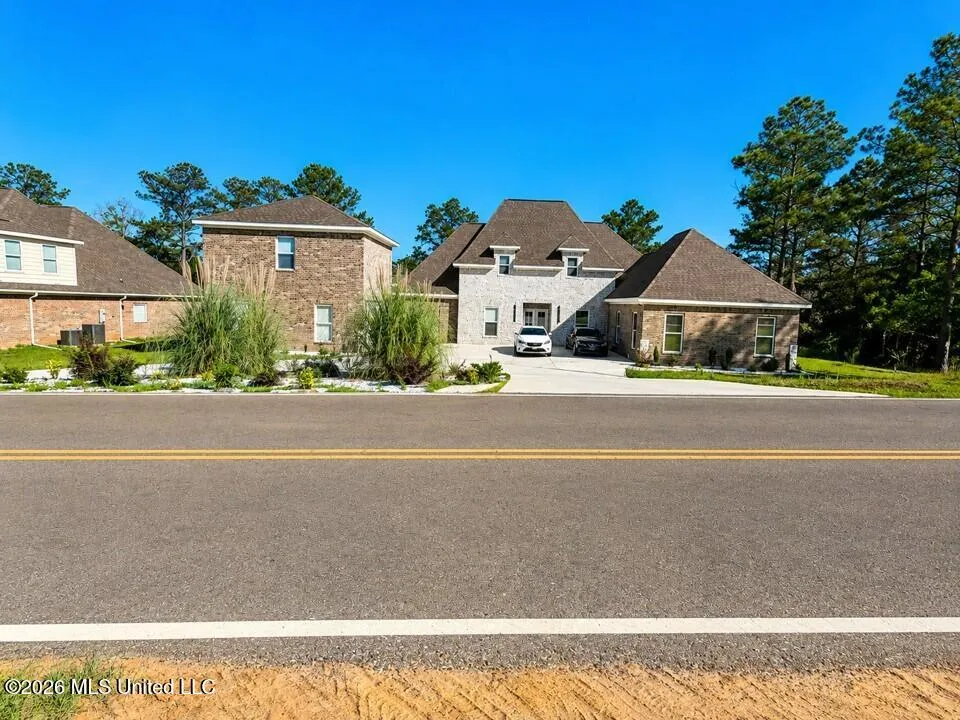 1067 Windmill Drive Meridian, MS 39305