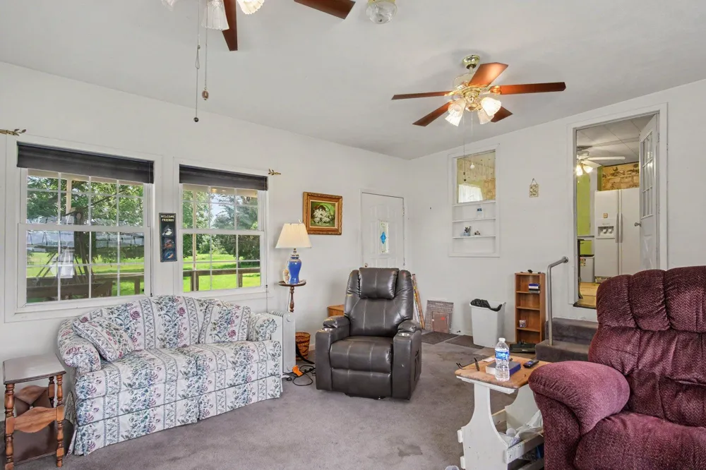 5715 Potters Road Saranac, MI 48881