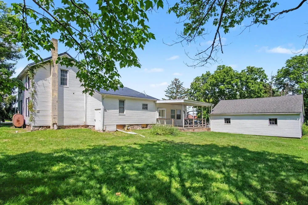 5715 Potters Road Saranac, MI 48881