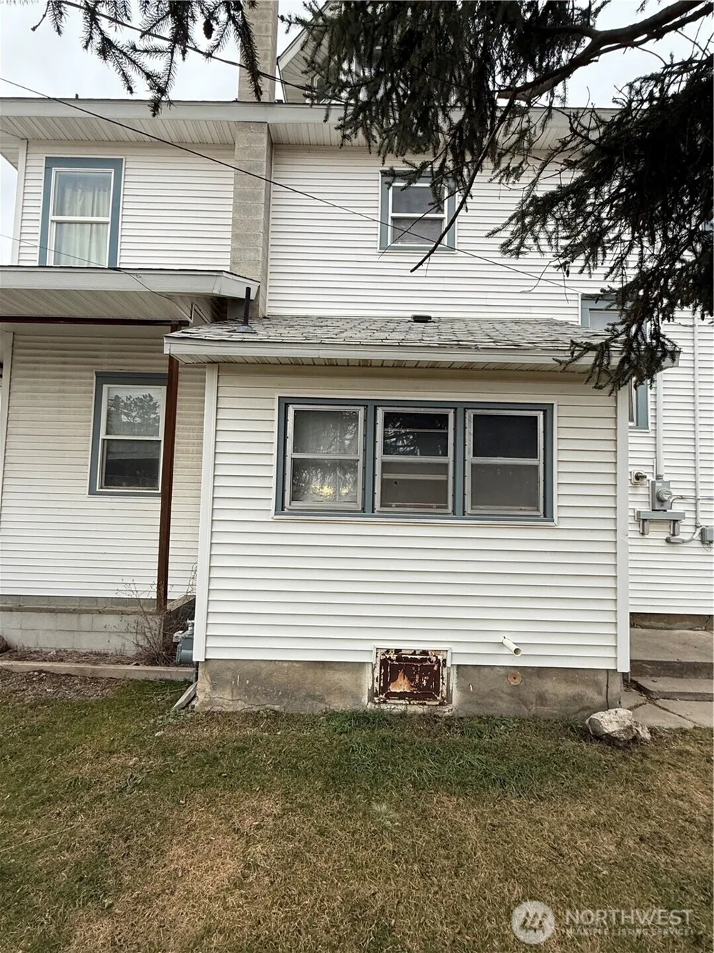 703 Washington Davenport, WA 99122