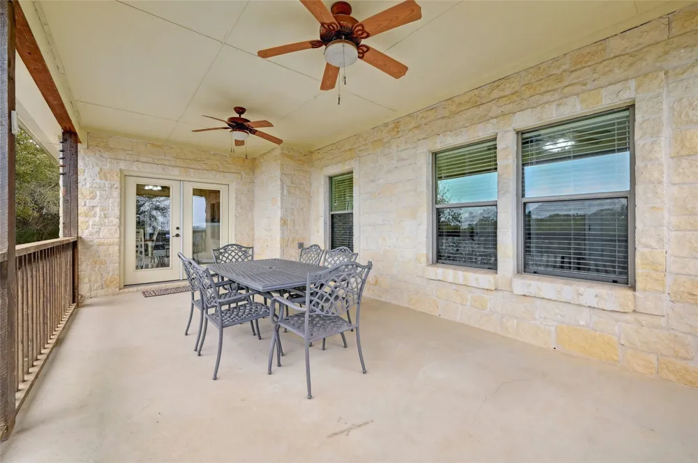 1370 Sunset View Fischer, TX 78623