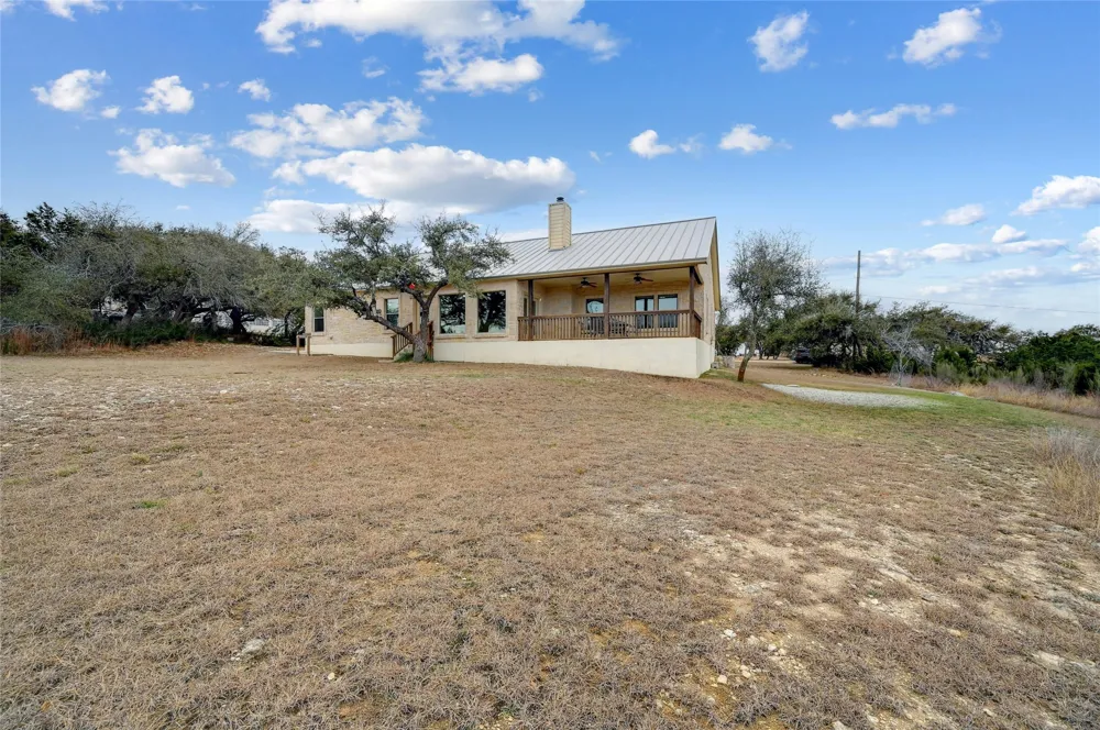 1370 Sunset View Fischer, TX 78623