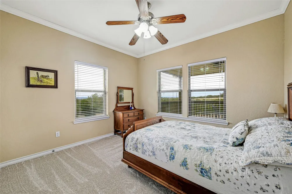 1370 Sunset View Fischer, TX 78623