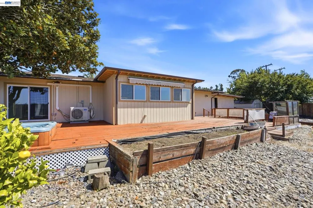 893 Bel Marin Keys Blvd Novato, CA 94949