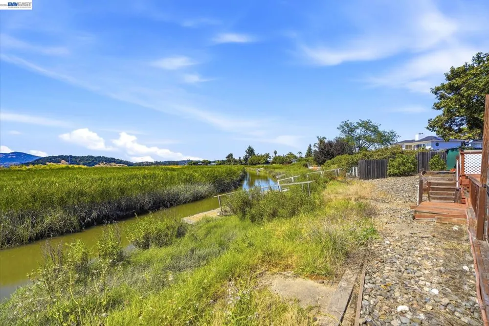 893 Bel Marin Keys Blvd Novato, CA 94949