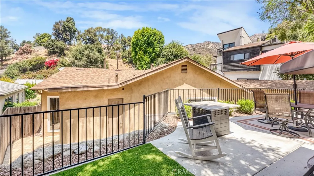 1232 E Elmwood Avenue Burbank, CA 91501