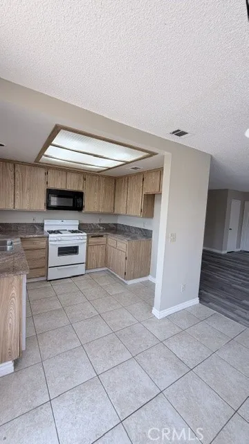 377 E Puente Street #I Covina, CA 91723