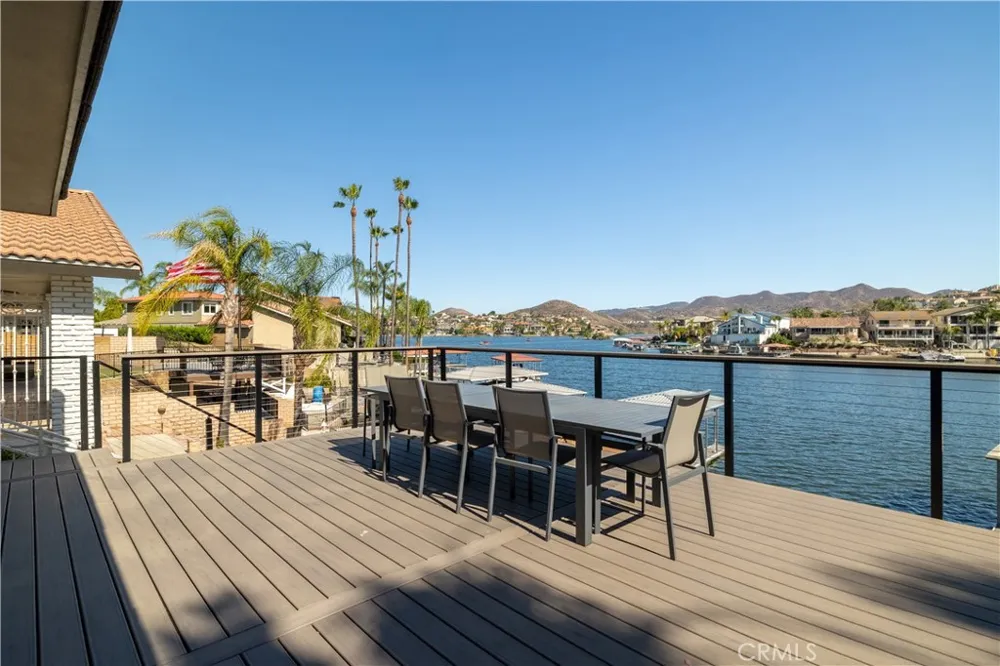 30240 Longhorn Canyon Lake, CA 92587