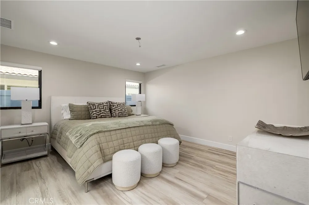 30240 Longhorn Canyon Lake, CA 92587