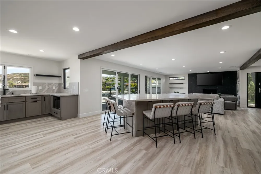 30240 Longhorn Canyon Lake, CA 92587