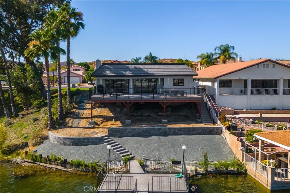 30240 Longhorn Canyon Lake, CA 92587