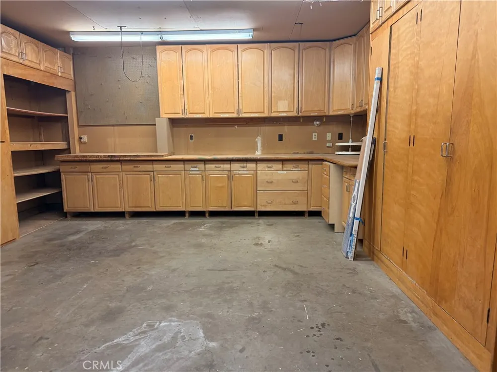12315 Pomering Downey, CA 90242