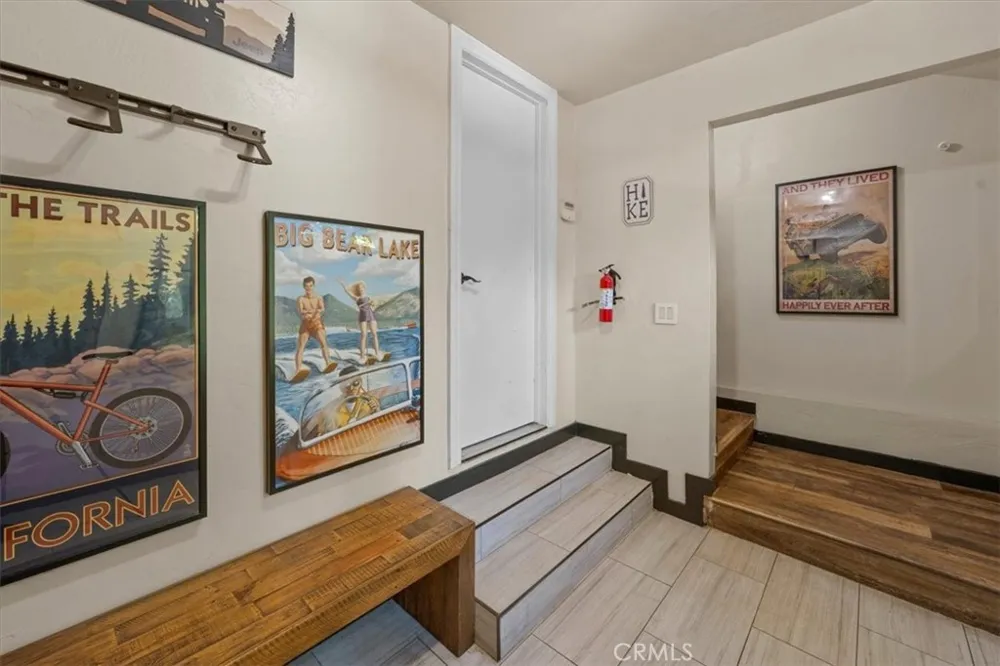30942 Old City Creek Running Springs, CA 92382