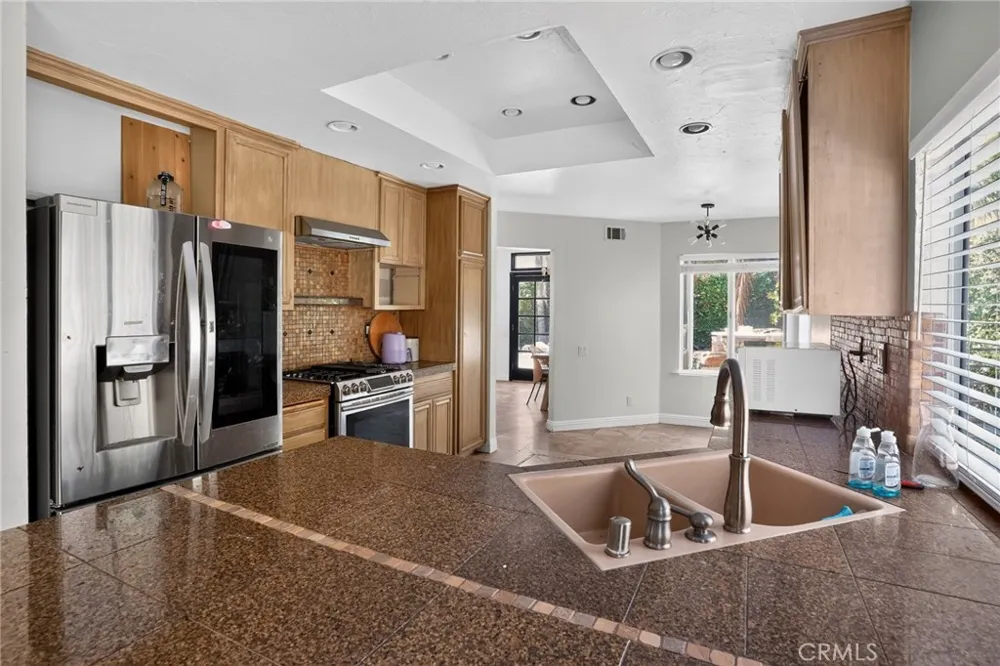 4248 Riverglen Street Moorpark, CA 93021