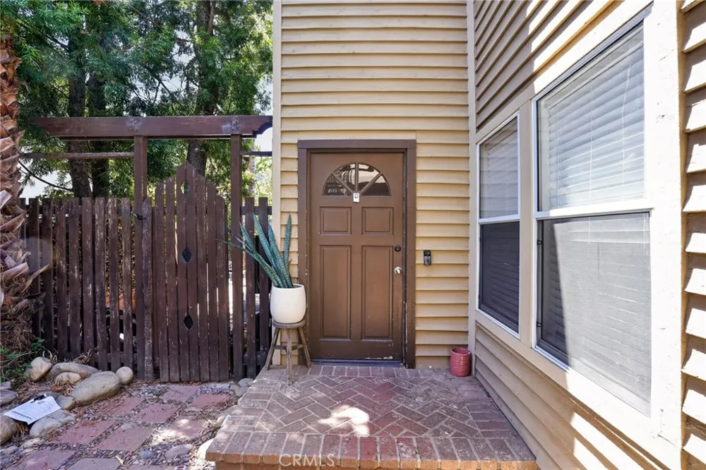 4248 Riverglen Street Moorpark, CA 93021