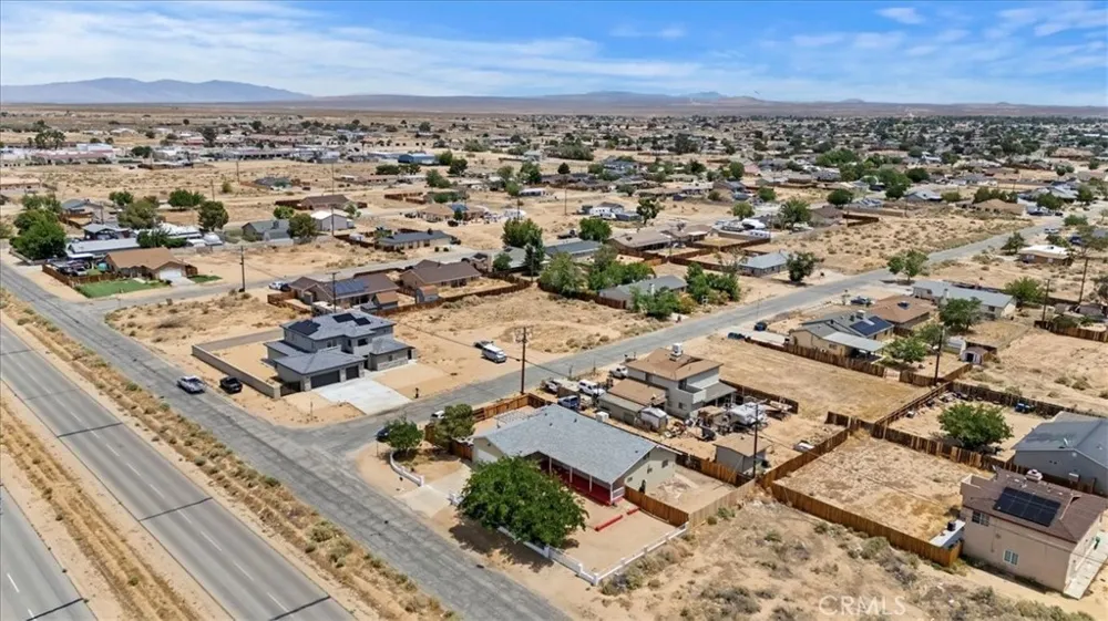 20548 Neuralia Road California City, CA 93505