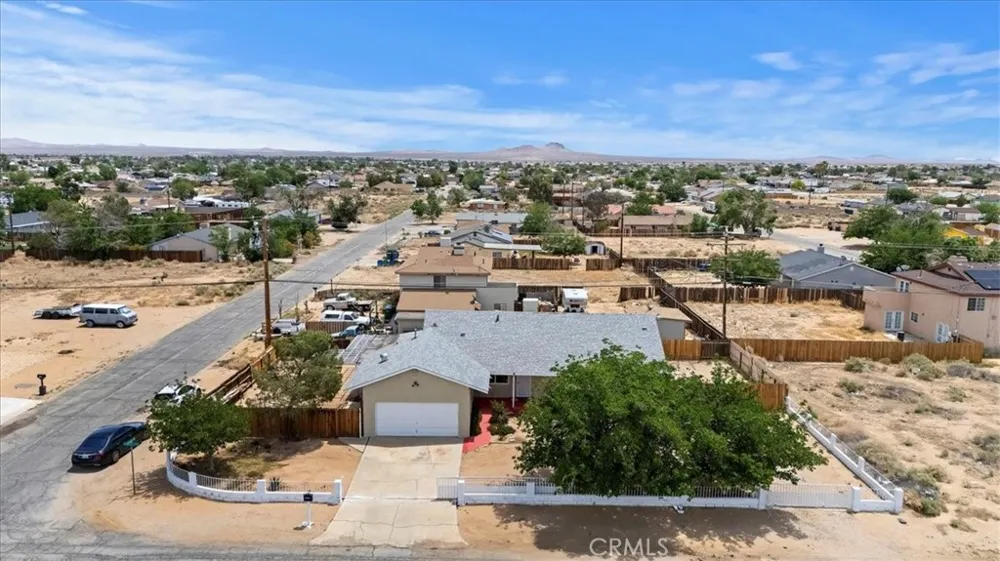 20548 Neuralia Road California City, CA 93505