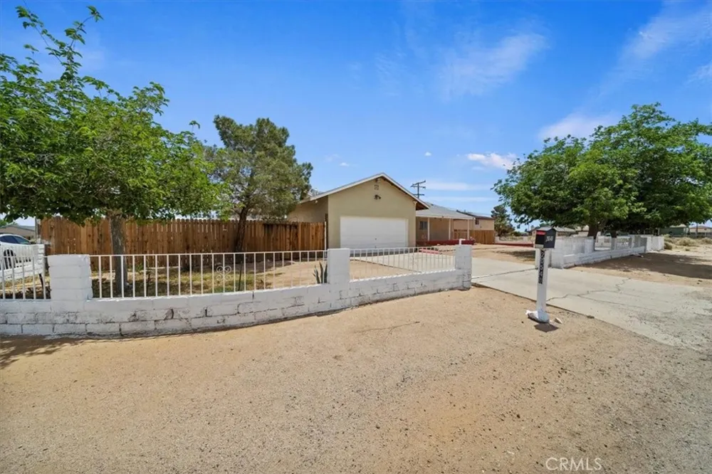 20548 Neuralia Road California City, CA 93505