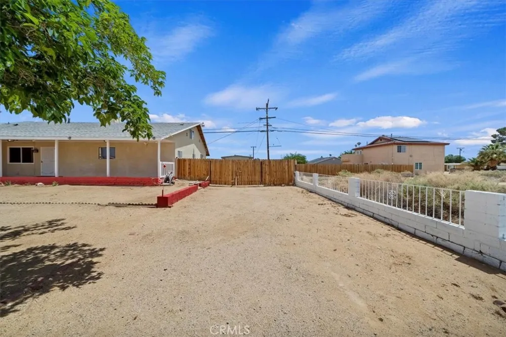 20548 Neuralia Road California City, CA 93505