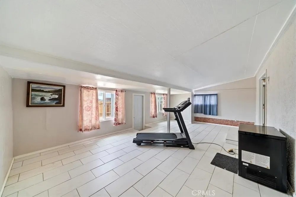 20548 Neuralia Road California City, CA 93505