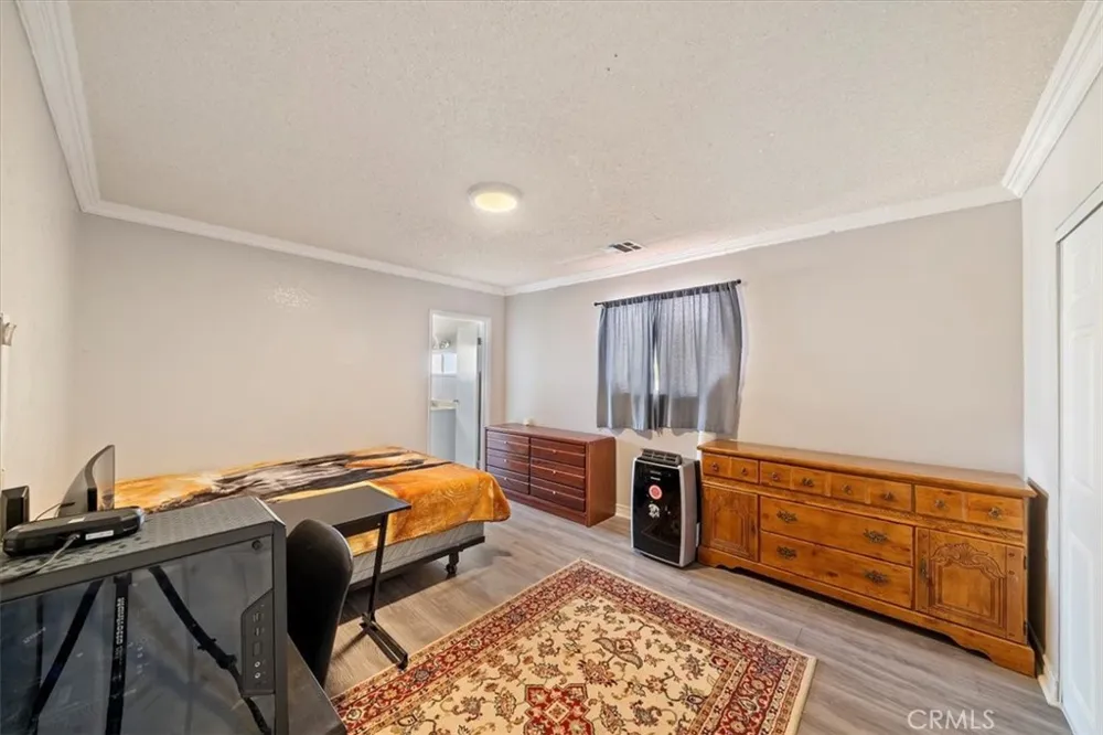 20548 Neuralia Road California City, CA 93505