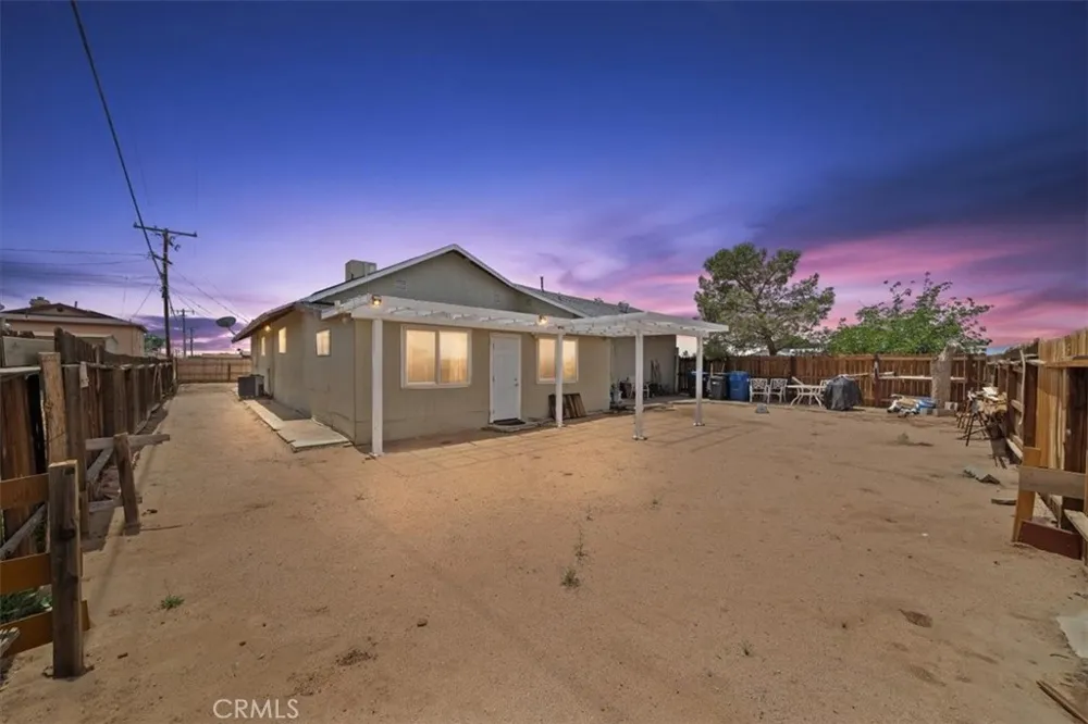 20548 Neuralia Road California City, CA 93505