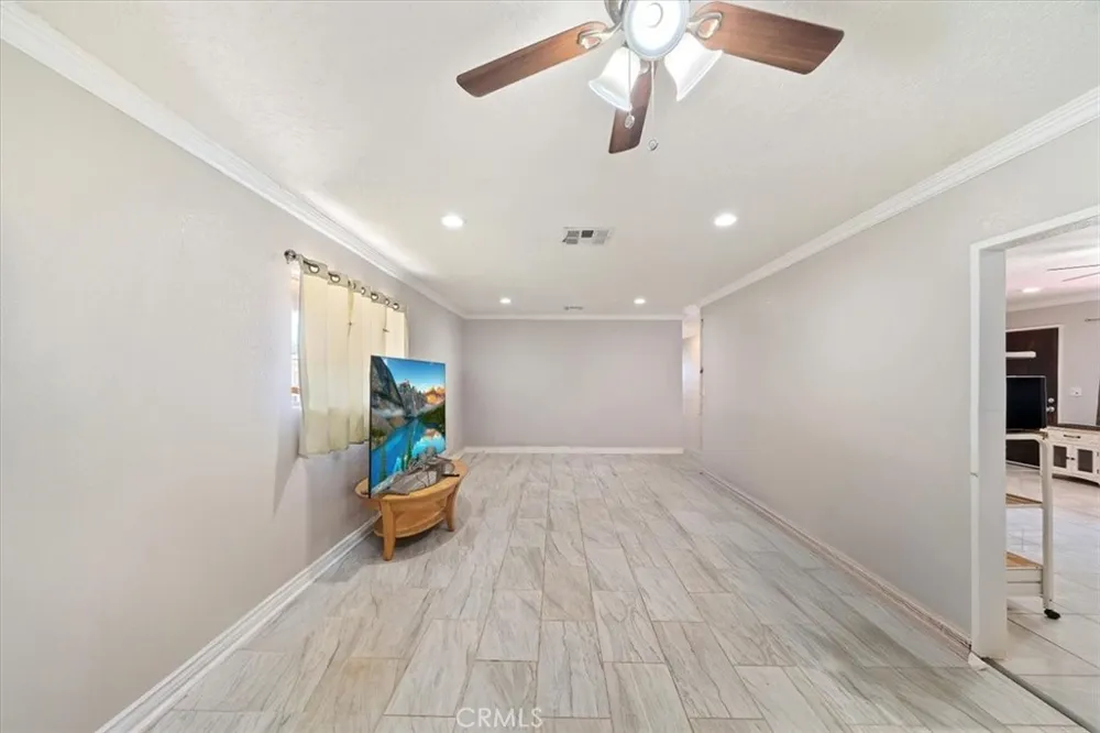 20548 Neuralia Road California City, CA 93505