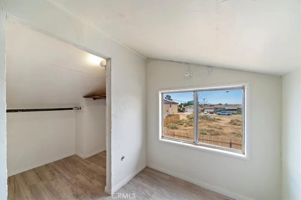 20548 Neuralia Road California City, CA 93505