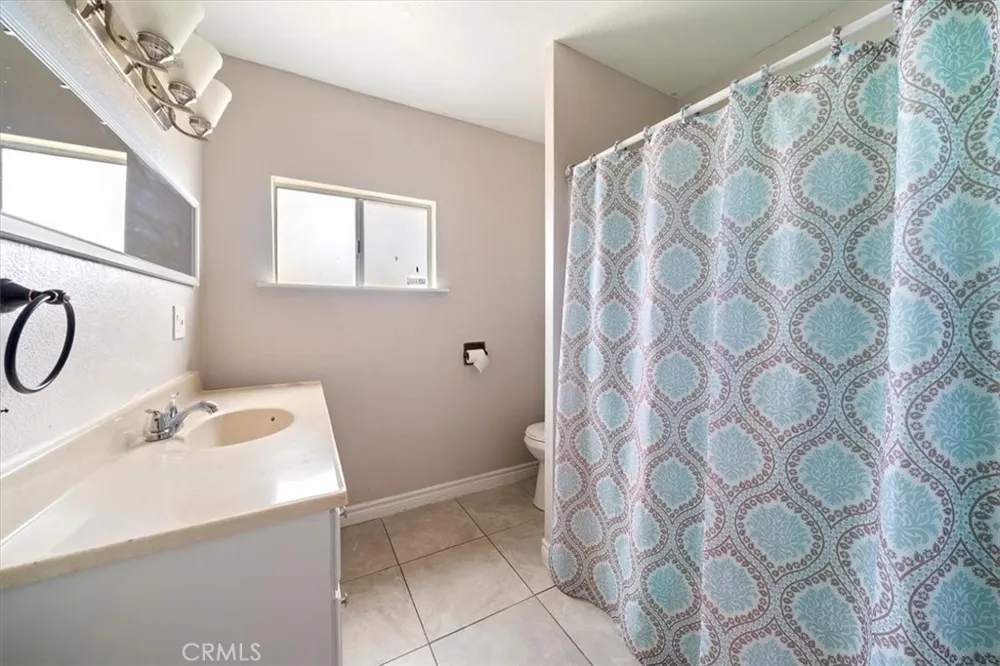 20548 Neuralia Road California City, CA 93505