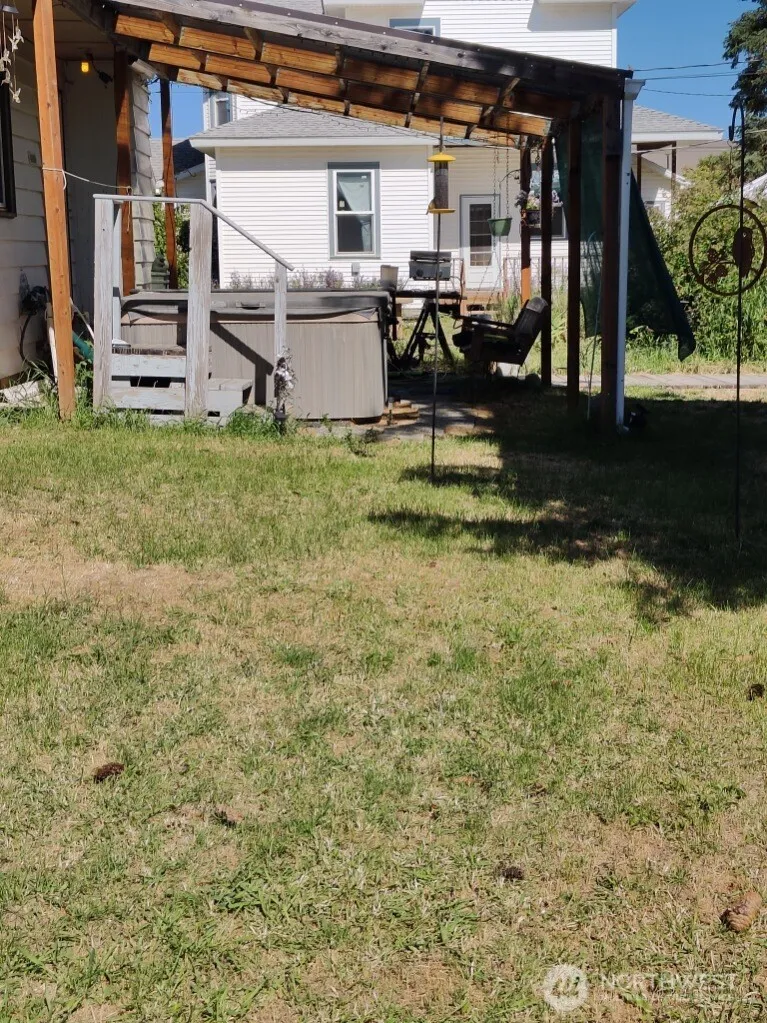 711 Washington Davenport, WA 99122