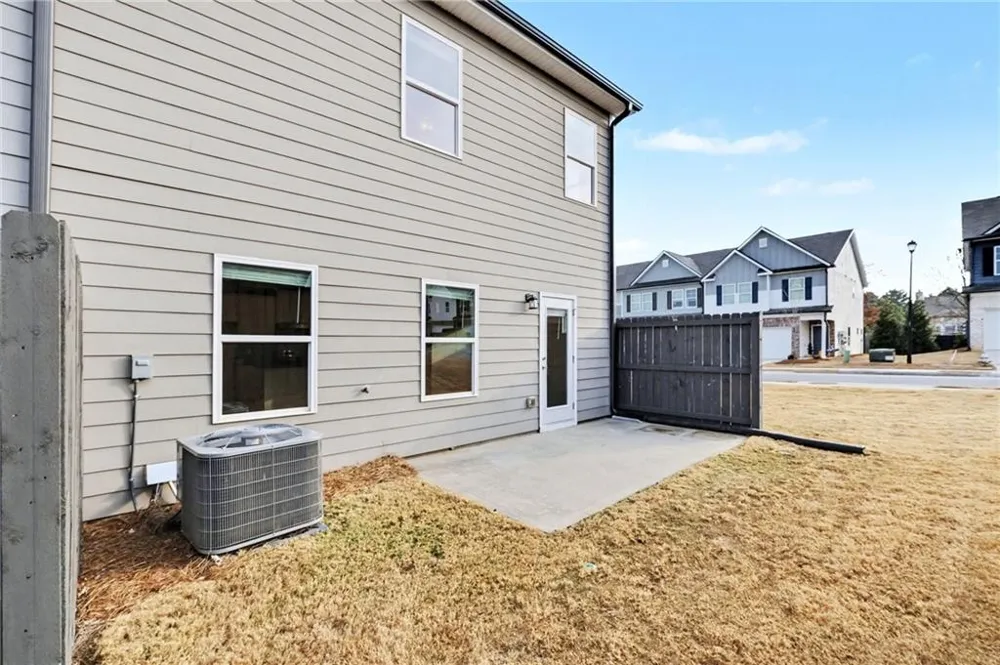 4574 Bishops Lane Oakwood, GA 30566