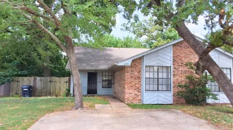 629 W Ridge Drive