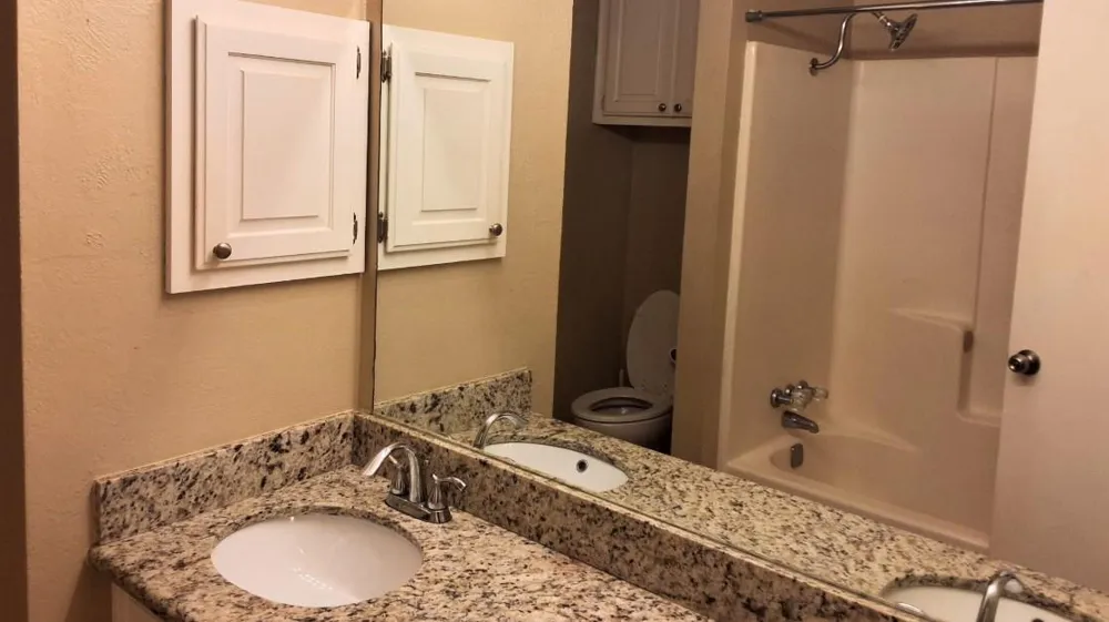 629 W Ridge Drive College Station, TX 77845