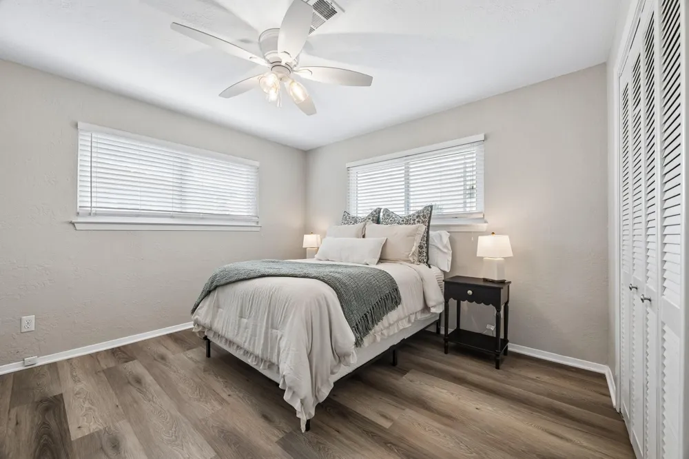 161 Barracuda Street Hitchcock, TX 77563