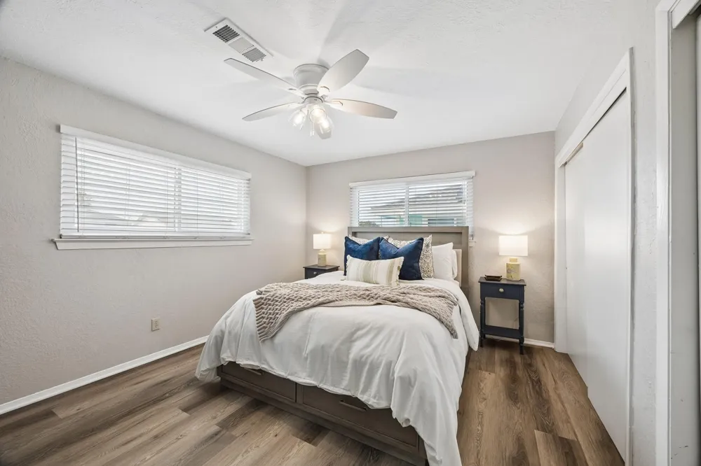 161 Barracuda Street Hitchcock, TX 77563