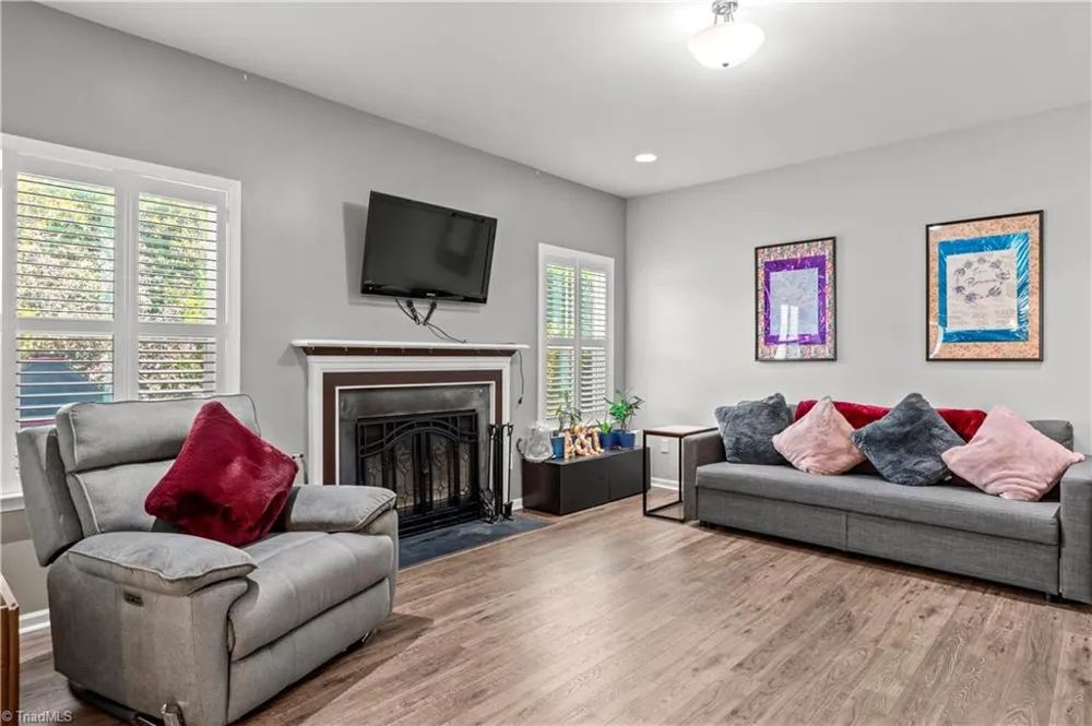 4515 Wedge Drive Pfafftown, NC 27040