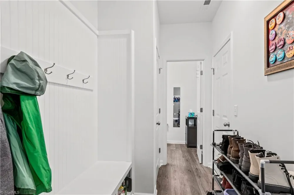 4515 Wedge Drive Pfafftown, NC 27040
