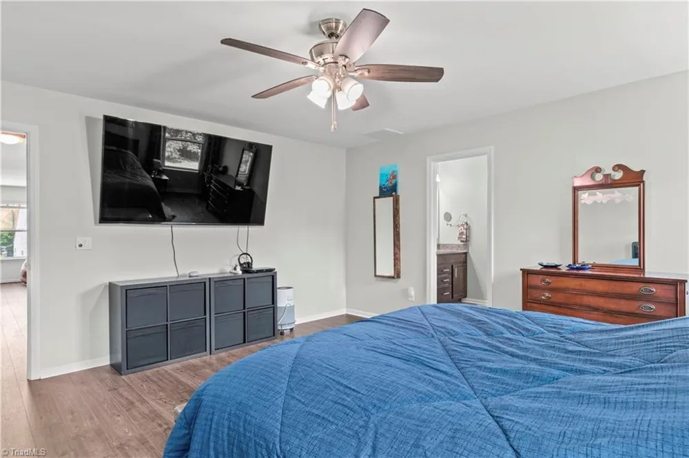4515 Wedge Drive Pfafftown, NC 27040