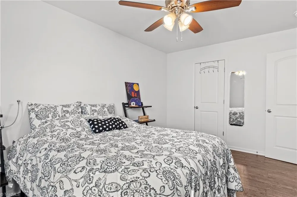 4515 Wedge Drive Pfafftown, NC 27040