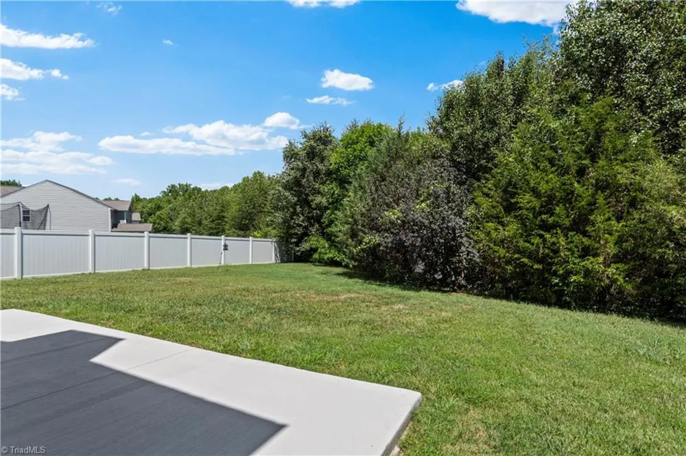 4515 Wedge Drive Pfafftown, NC 27040
